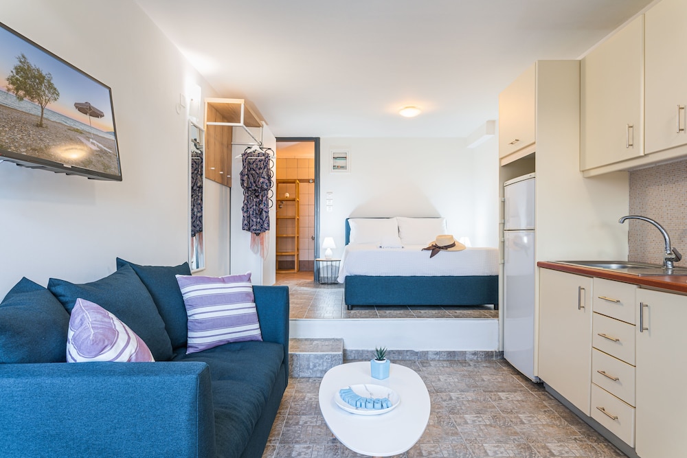 Naftilos Residences II view 2