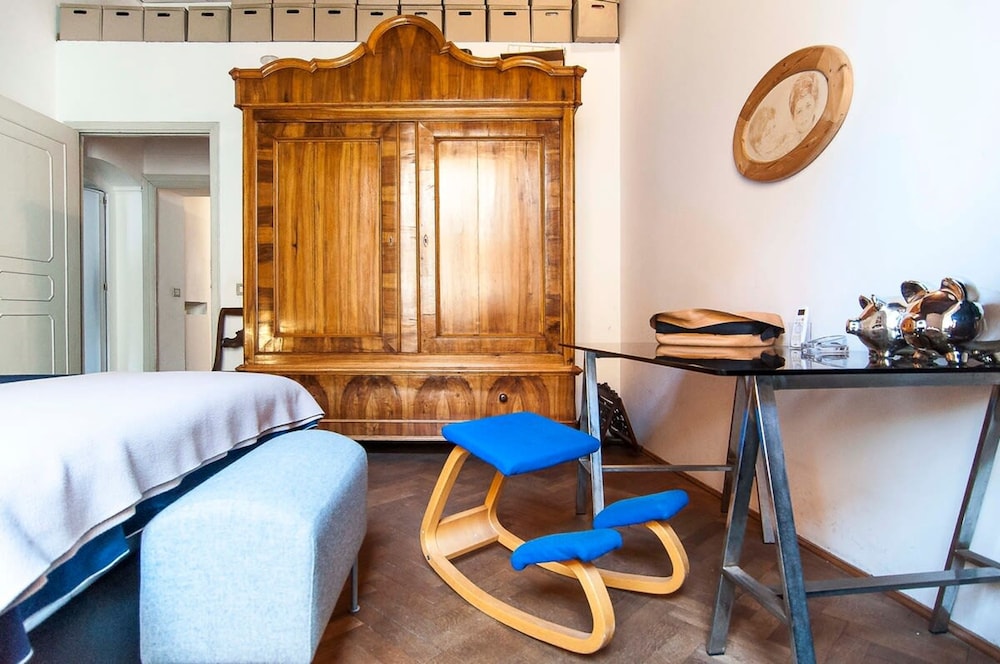 Rome an Aristocratic Apartment in Historic Palace Near the Piazza Navona