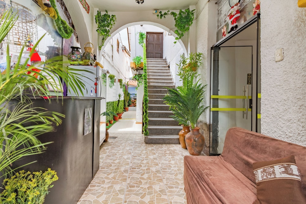 Hotel Campanario