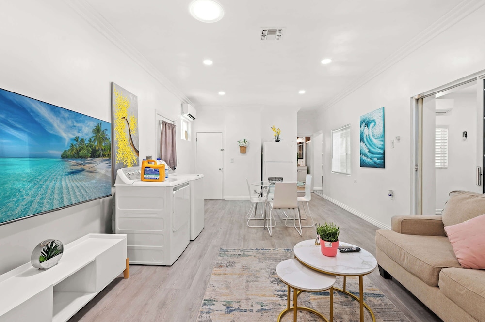 Spacious & Bright Home Fully Equipped