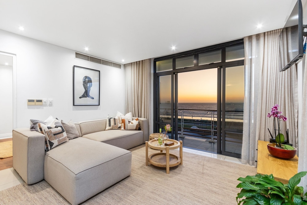 Eden on the Bay 166