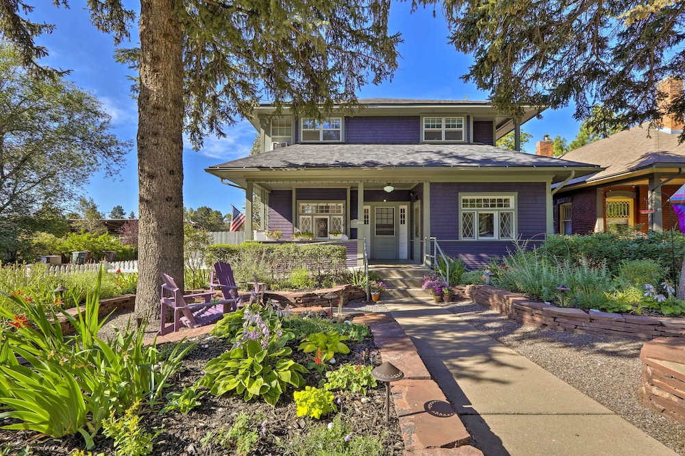 Hotel 'the Purple House' Apt in Downtown Flagstaff! - Image 1