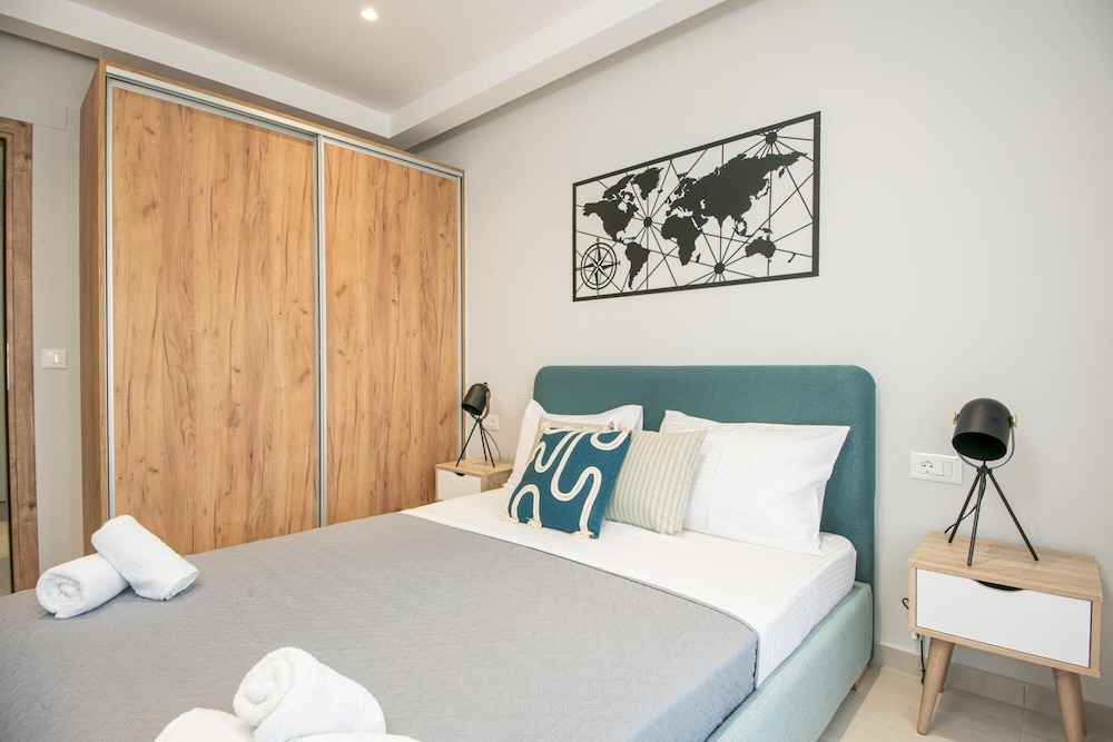 Mylos Luxury Apartment 4 photo 2