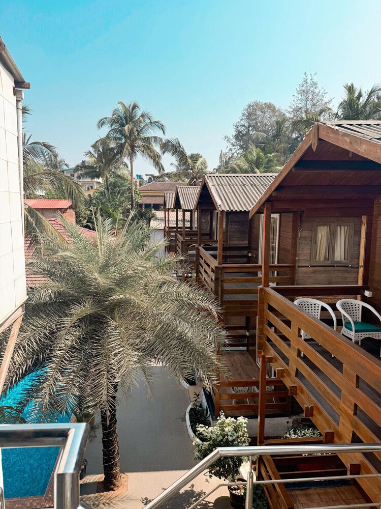 Surf House Beach Resort
