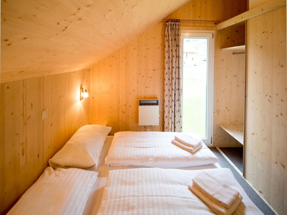 Chalet With Infrared Sauna