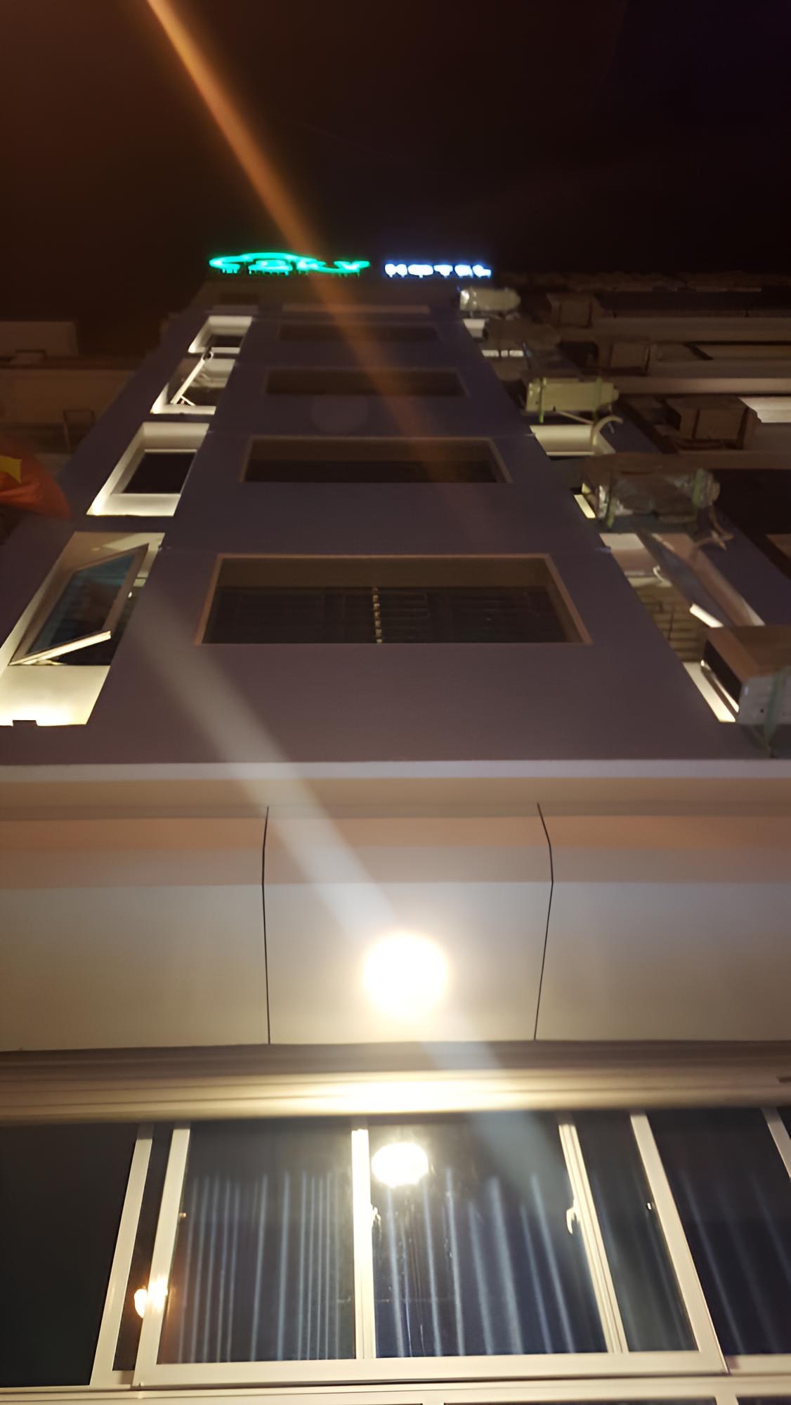 Sky Hotel
