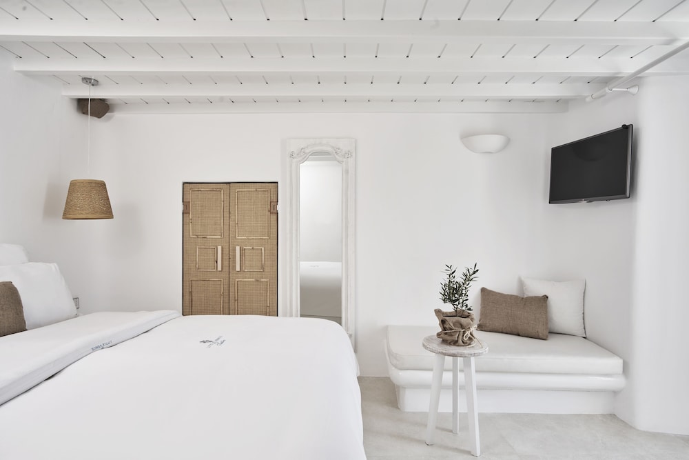 Little Venice Suites