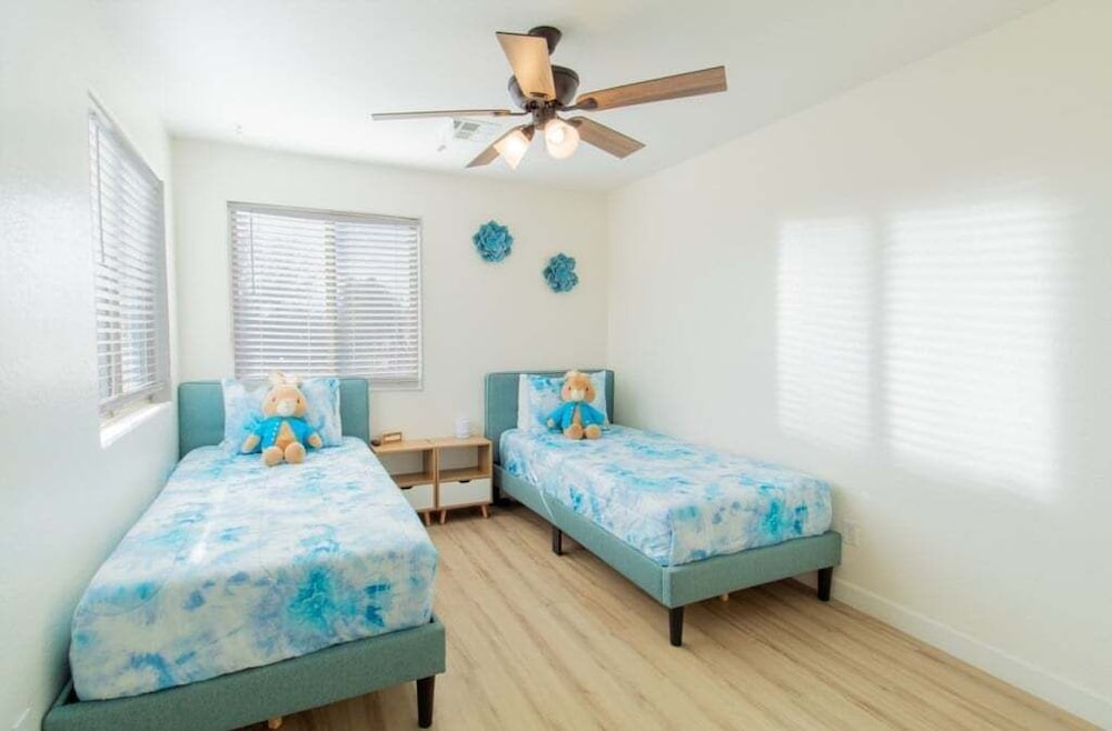 Casa Desert Willow - Stayshores 5 Bedroom Home