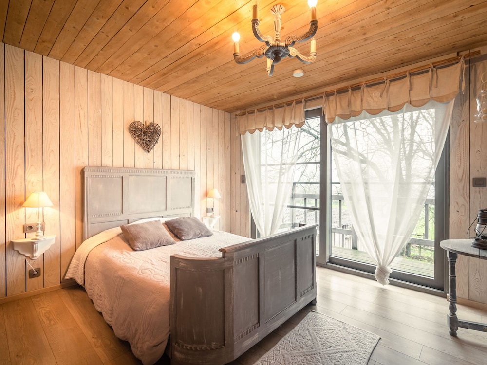 Beautiful Holiday Home with Hot Tub, Sauna & Monumental Fireplace view 4