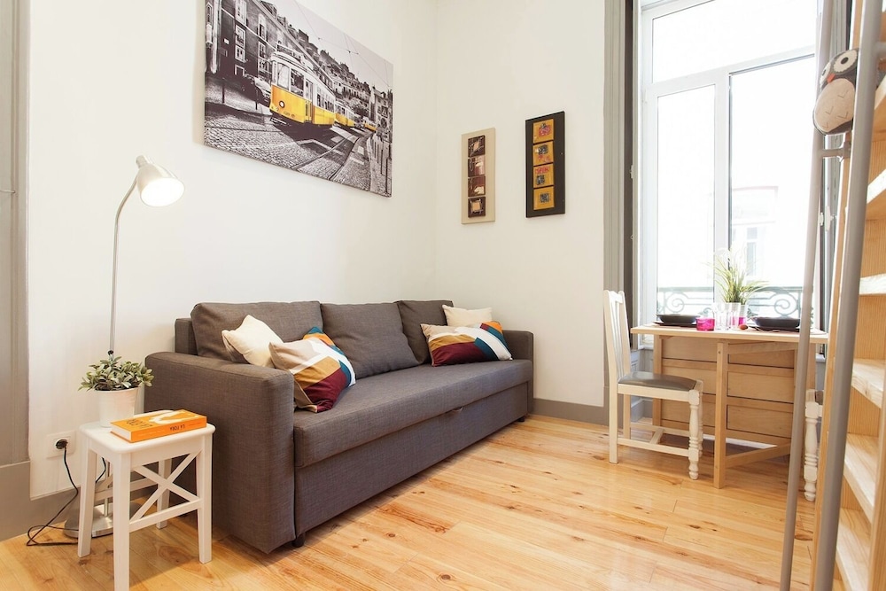 Studio Apartment Located Central Lisbon