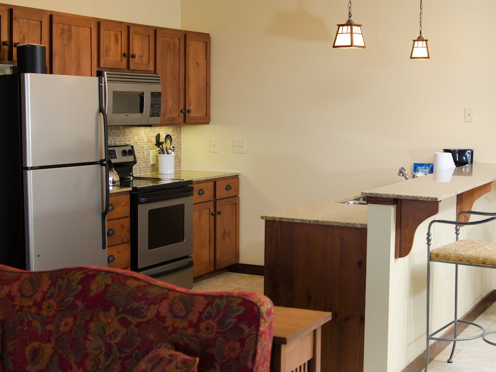 Soaring Eagle Lodge