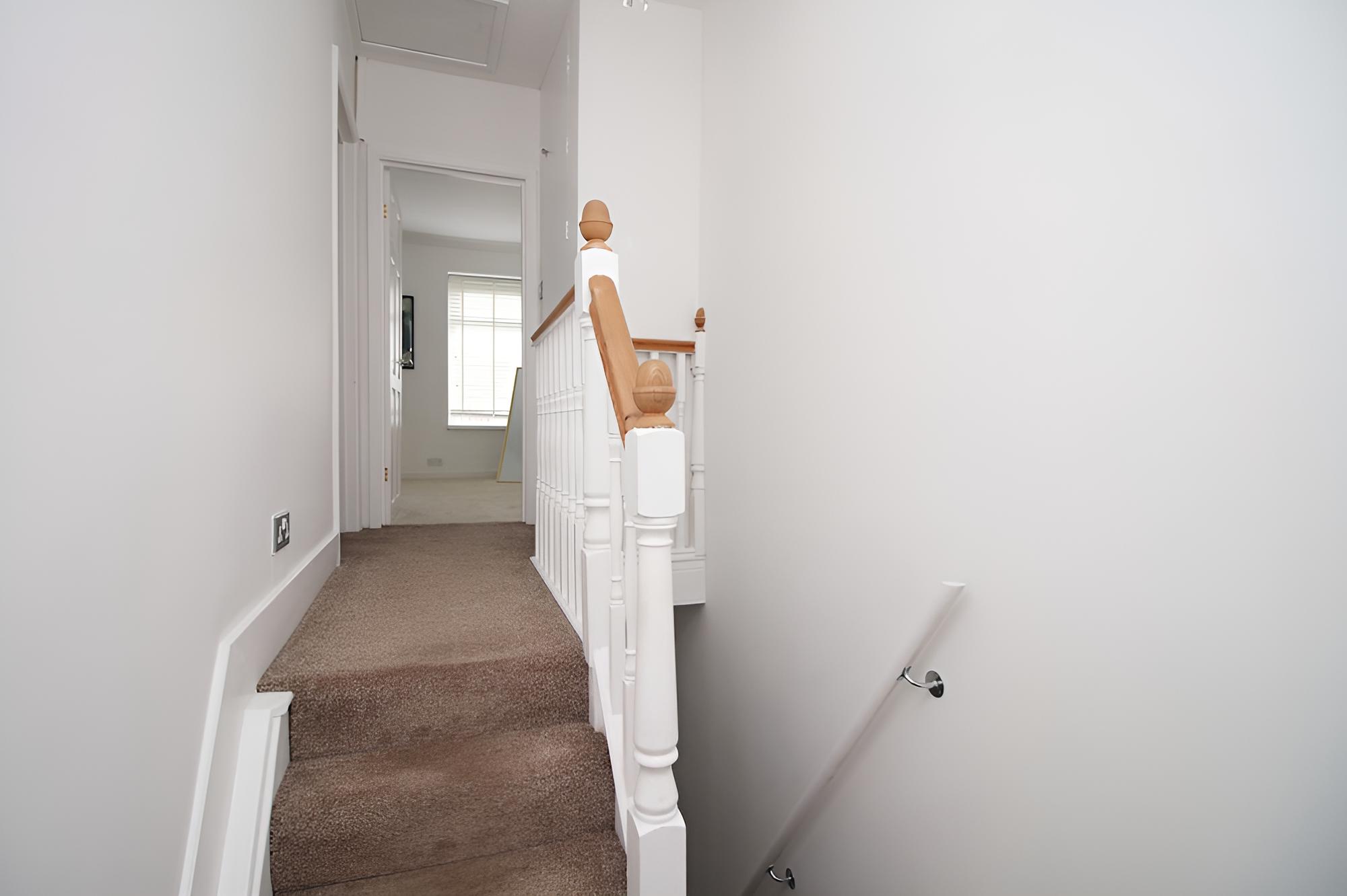 Cardiff Vacations - Mawr Terrace by Ty SA -NEW sleeps 8 - Property Image 20