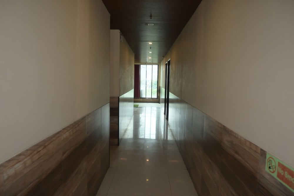 Hotel Royal Residency
