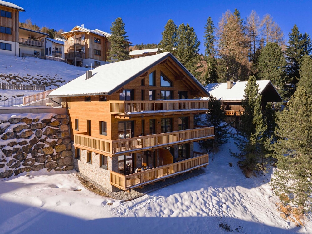 Holiday Apartment Near ski Slope