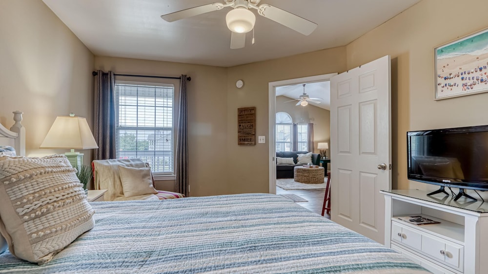 Colony Club #U3 by Southern Vacation Rentals