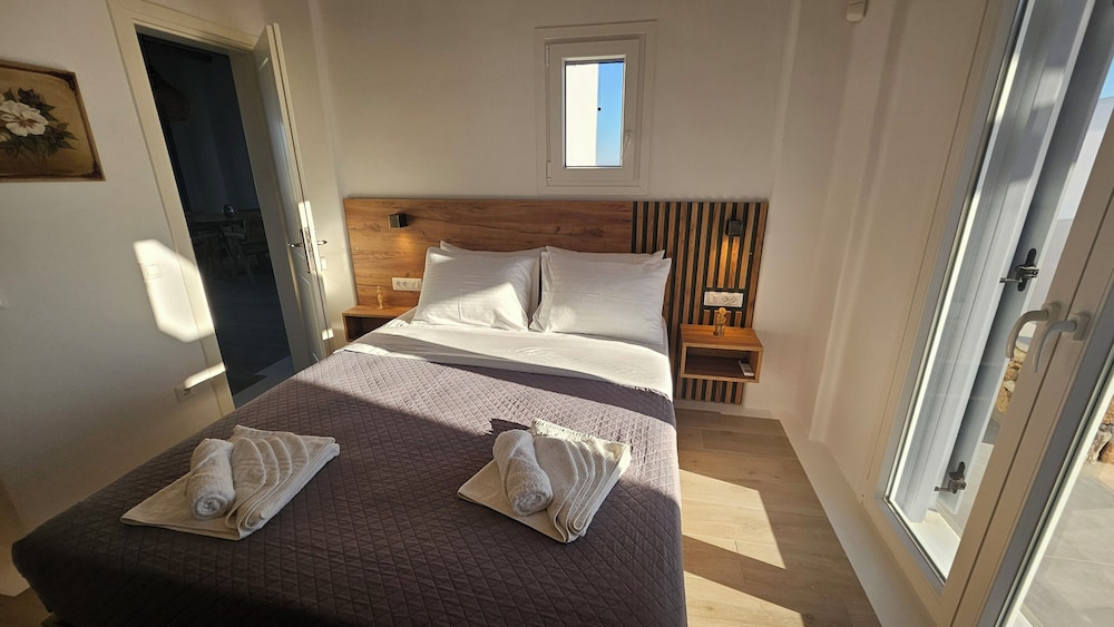 Aether Mykonos 3BR Port View Villa