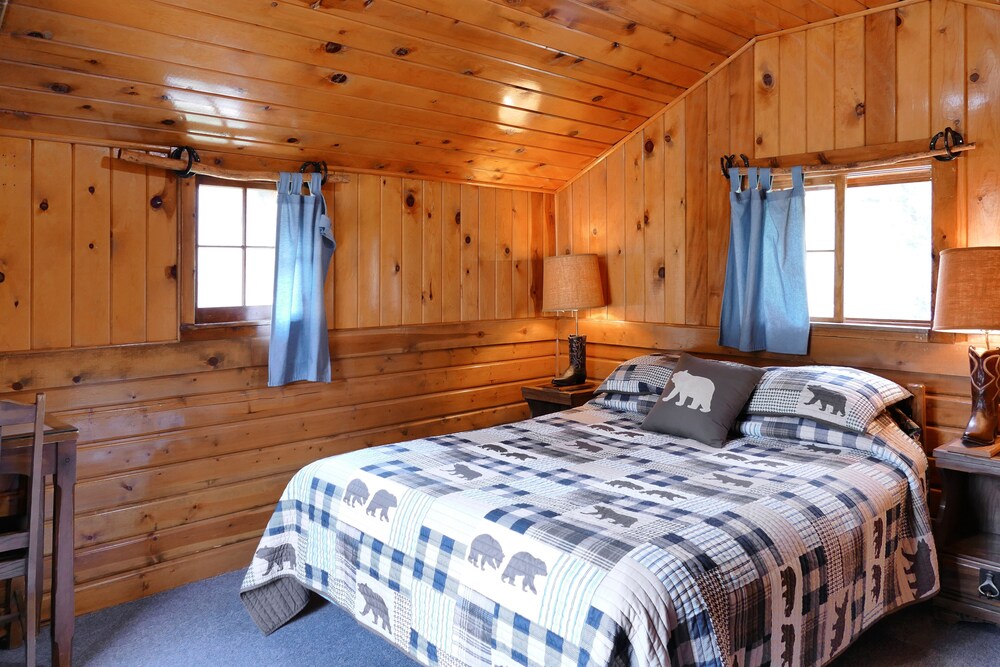 Creekside Lodge at Yellowstone