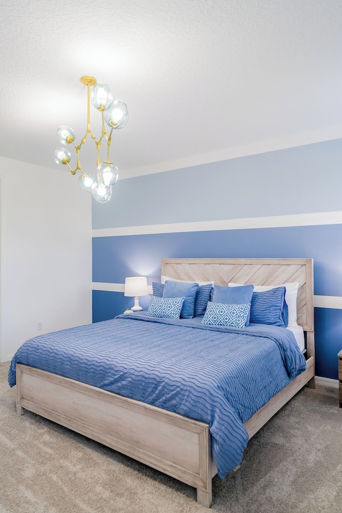 Step into a Fairytale 8BD Villa
