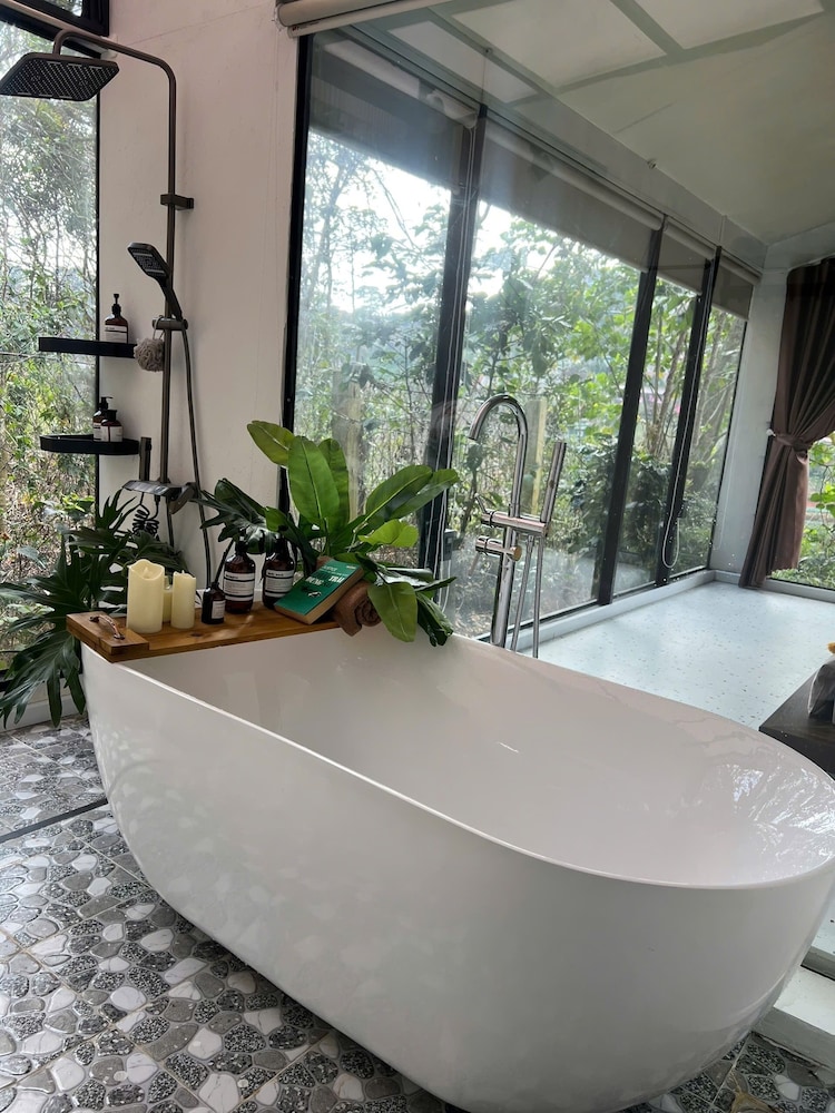 Dong Homestay