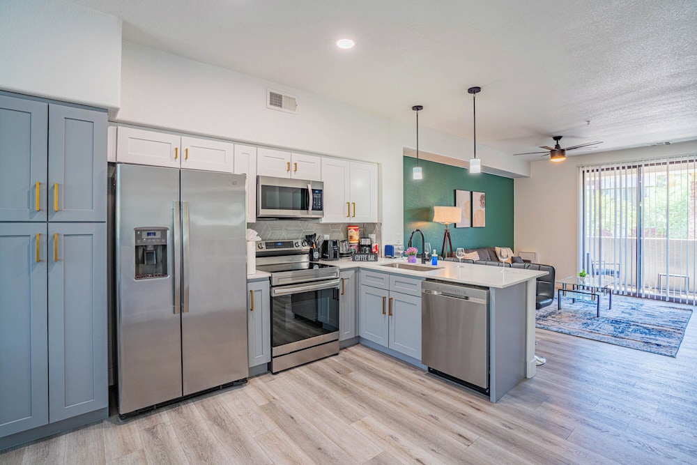 ROVE LIVING/KB - Zone Westgate