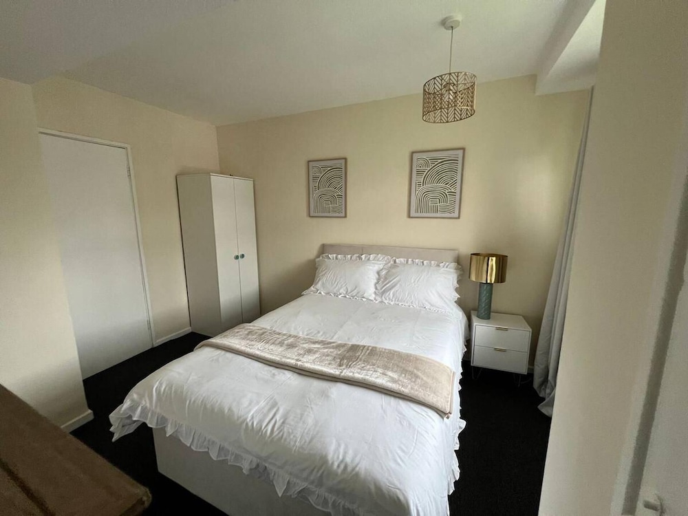 Walthamstow - Apartment - Sleeps 3 - Streetparking
