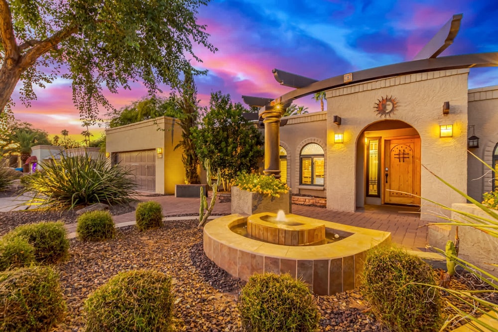 NEW Parkwood Retreat w Pool Spa Kierland