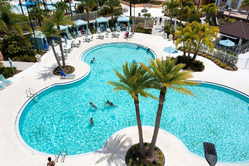 Chic 6 Bedroom Solara Home Pool and Themed Rooms
