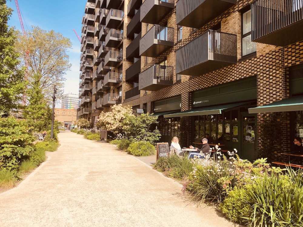 outdoor bbq area