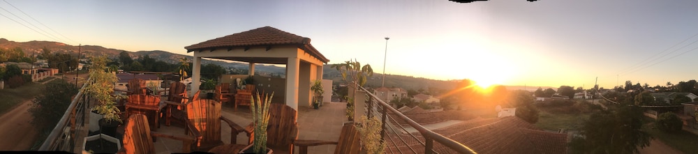 Valley View Lodge