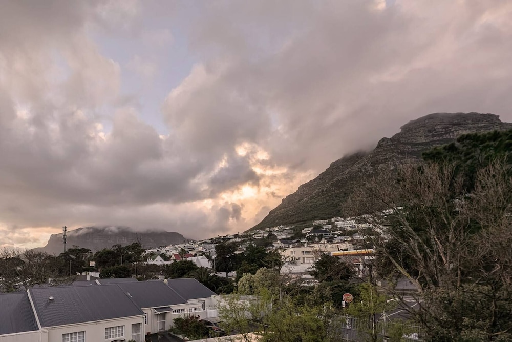 2 Bedroom Apartment, Princess Beach Club, Houtbay