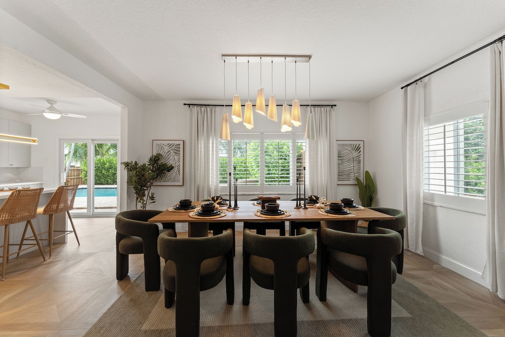 West Palm Oasis