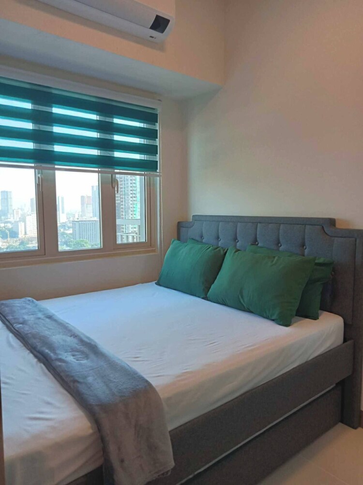 J5 Bayview Elegant Retreat With Stunning Views