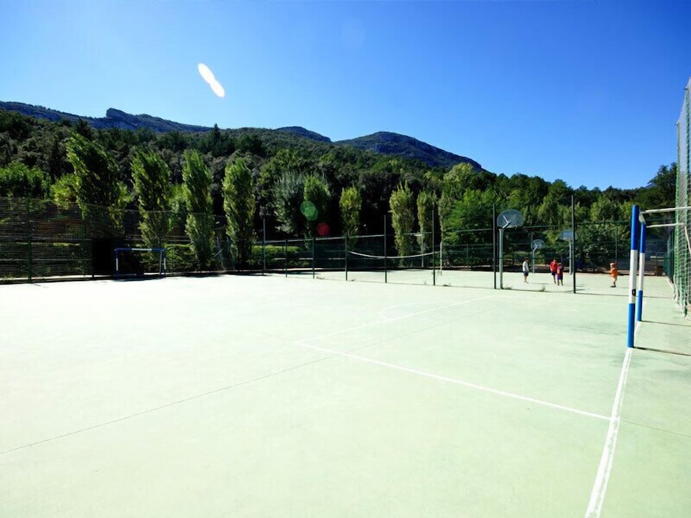 Bassegoda Park Campsite