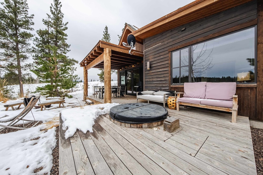 Wilderness Club Cottage on 18th Green