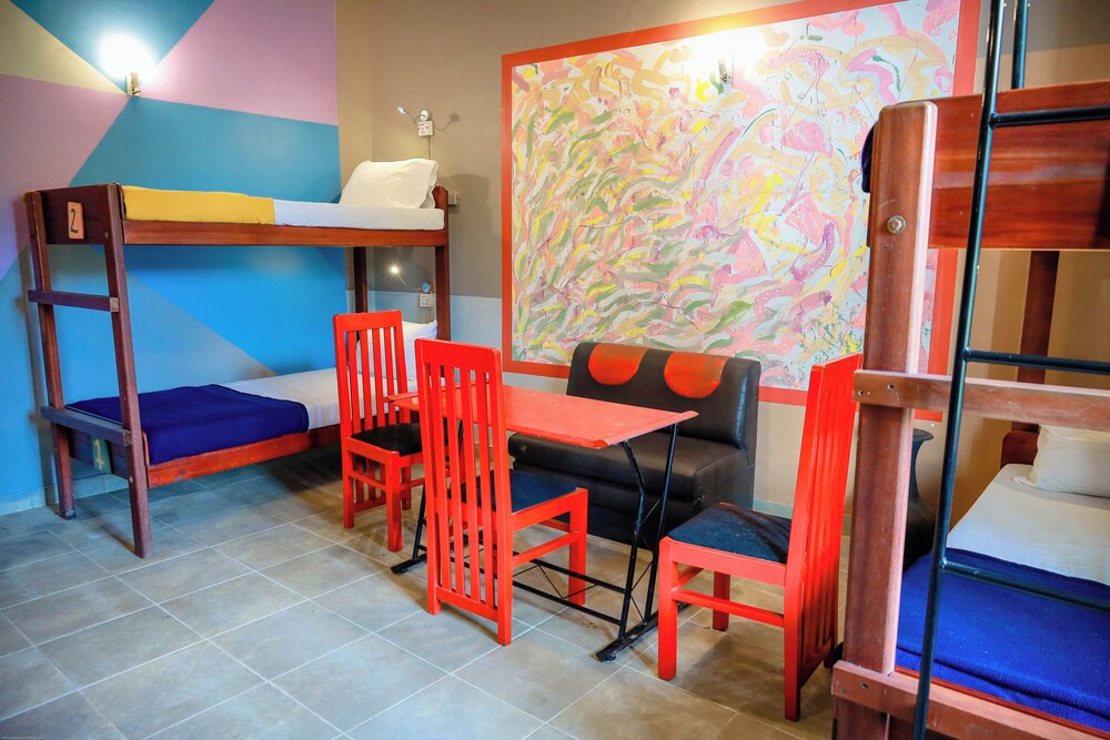 Funk Bunks - Kandy view 2