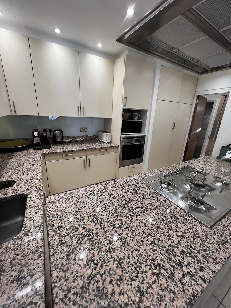 Mayfair Piccadilly Apartment
