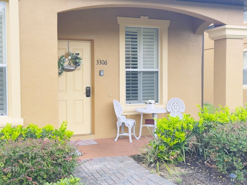 4Br Resort Home With Pool and Lazy River Sleeps 8