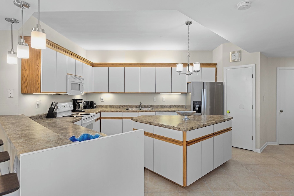 Romar House by Southern Vacation Rentals