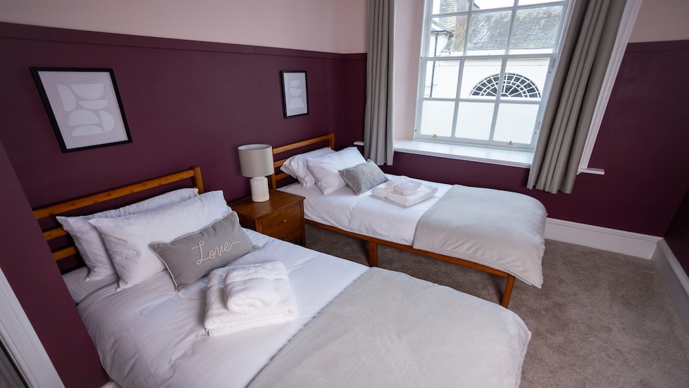 Elegant 3Bd Georgian Retreat In Perth City Centre
