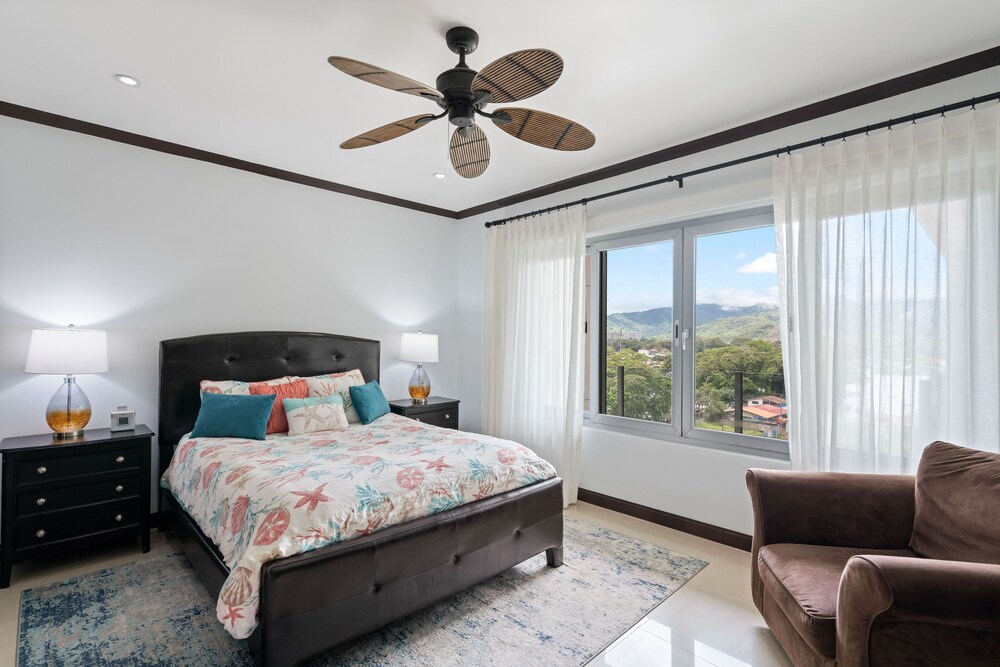 Ocean View, Luxury Penthouse at Diamonte del Sol 702N by RedAwning