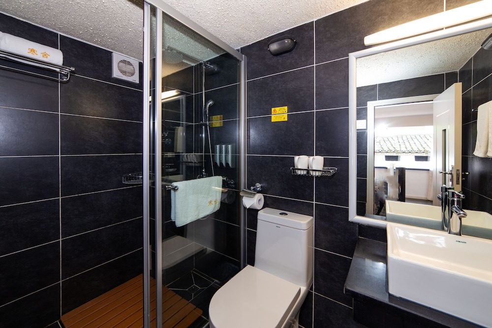 Humble Inn Boutique Residence