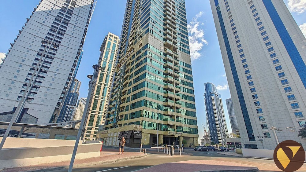 Walkable to Metro at Heart of JLT