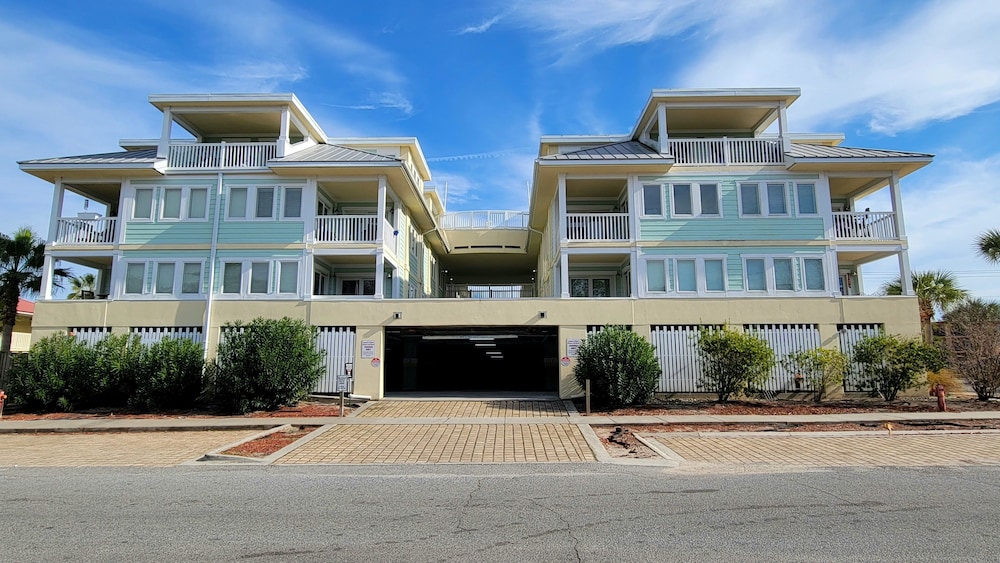 Captains Watch 2 by Tybee Vacation Rentals