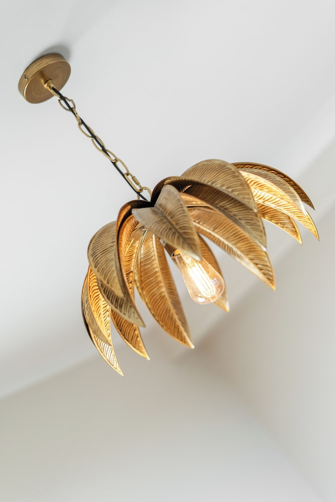 Avari Apartments - Notting Hill