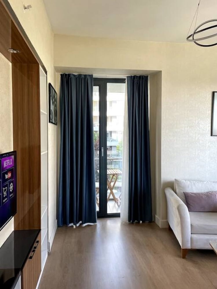 Brand-new 3 1 Apartment w Terrace Near Mall of IST