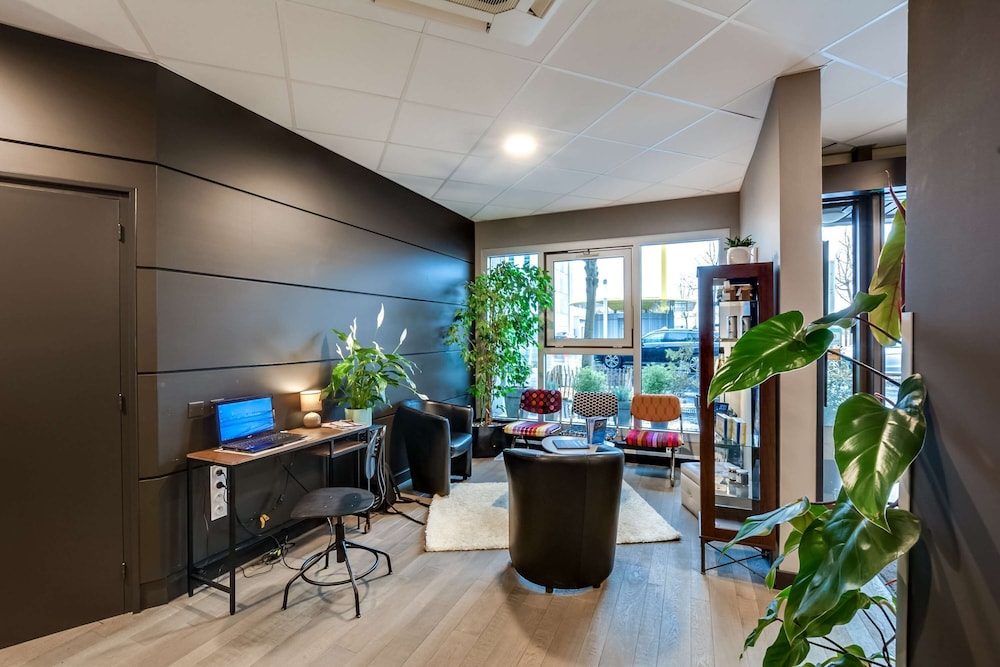 Brit Hotel St Nazaire Centre Gare