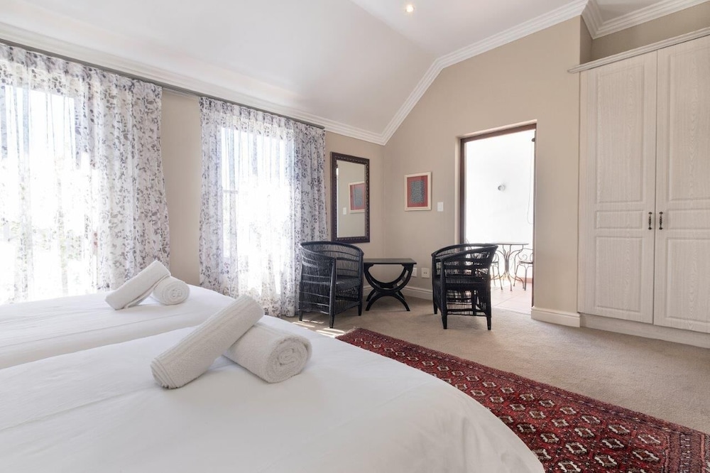 Winelands Golf Lodges at De Zalze