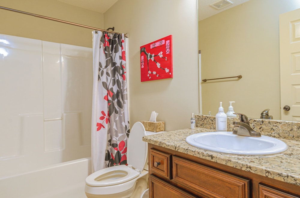 Serene Family Hideaway 4Br w Pool Table