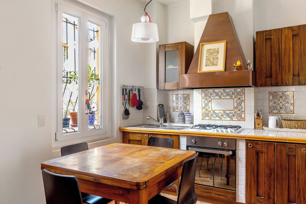 Country Style House in Bologna
