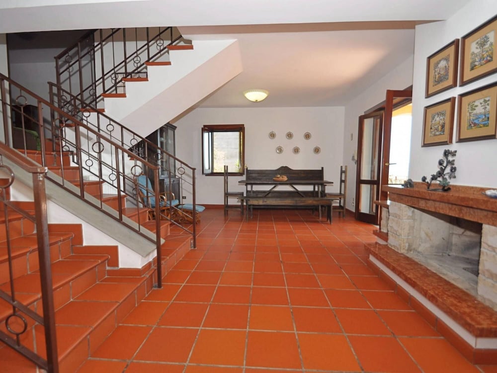 Villa a Pisciotta ID 676 view 5